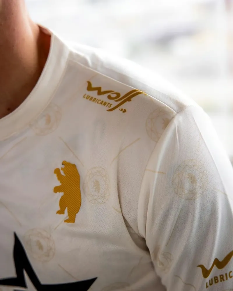 Women's Beerschot 2024/25 Away Shirt - Image 2