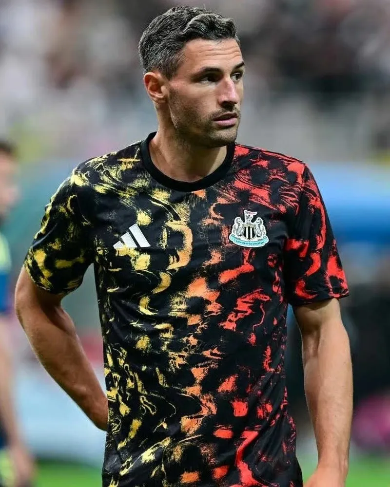 Men's Newcastle United 2025/26 Third Pre Match Shirt - Image 2