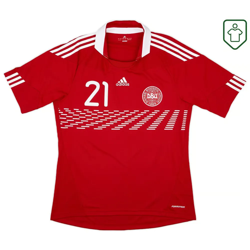 Men's Denmark 2010/11 Home Retro Shirt Eriksen #21 - Image 2
