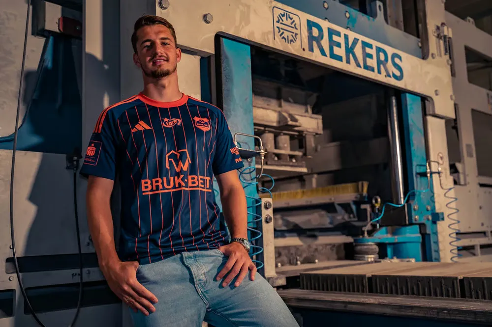 Men's Bruk-Bet Termalica 2025/26 Away Shirt