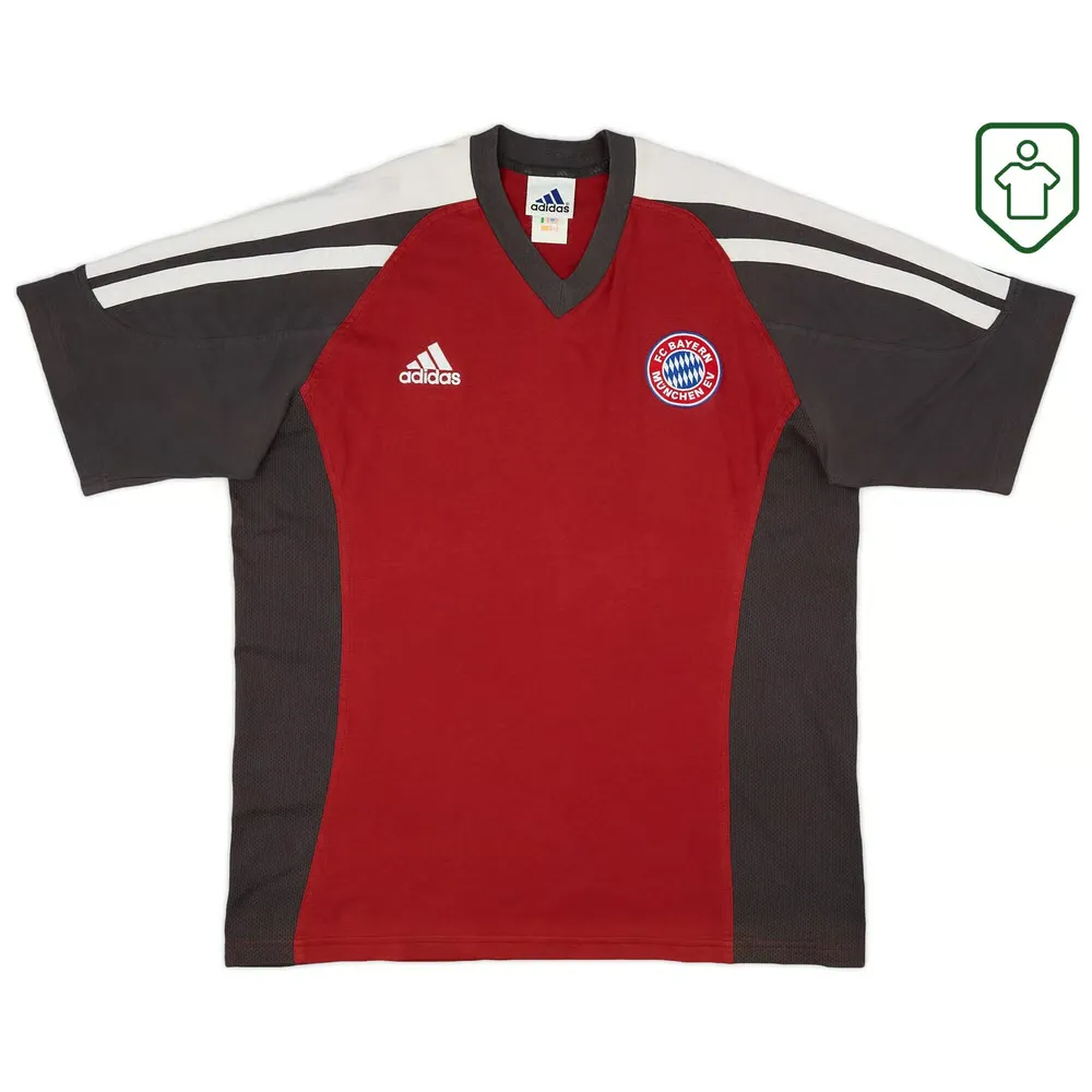 Men's Bayern Munich 2001/02 Retro Shirt