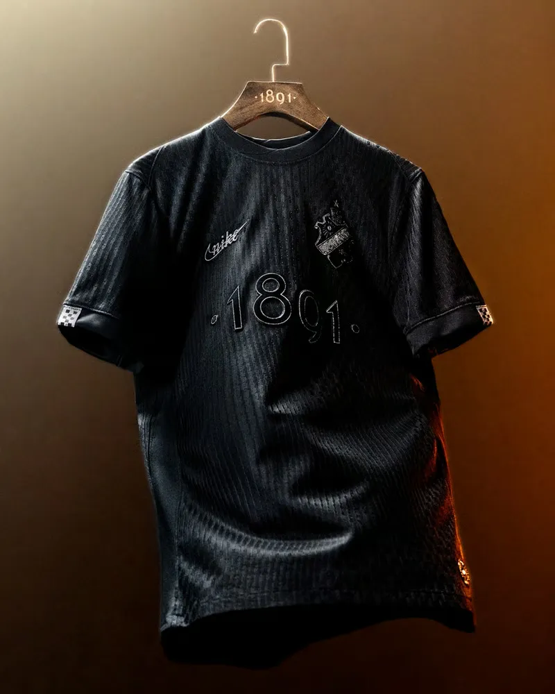 Men's AIK 2025 Anniversary Shirt - Image 3