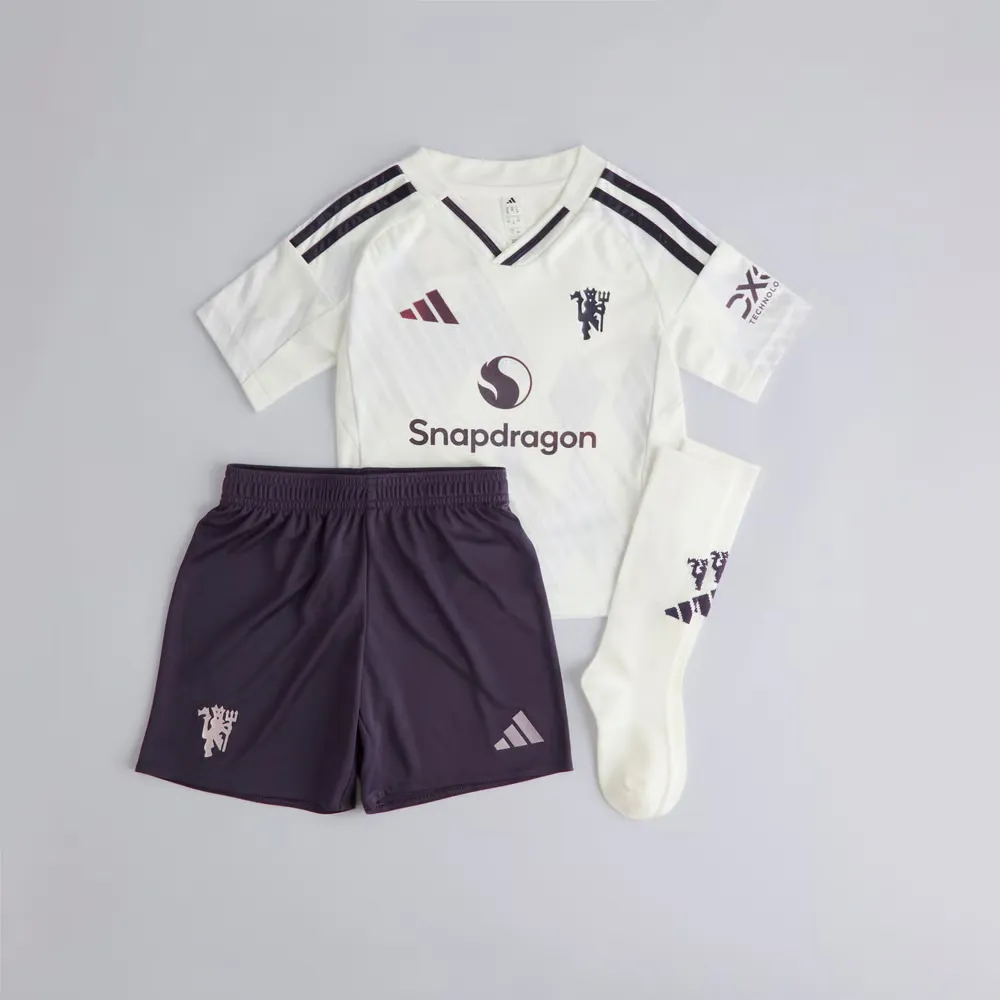Kid's Manchester United 2025/26 Away Kit