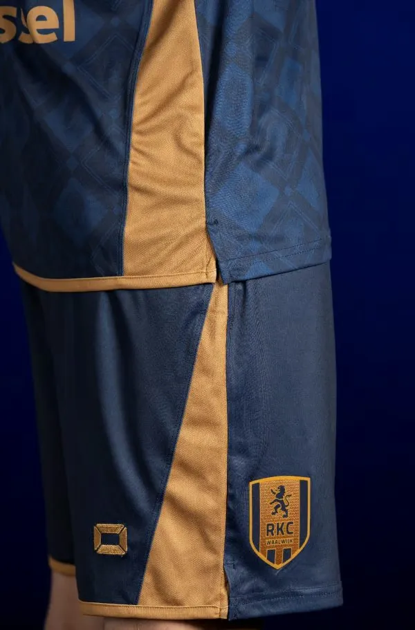 Women's RKC Waalwijk 2025/26 Away Shorts - Image 3