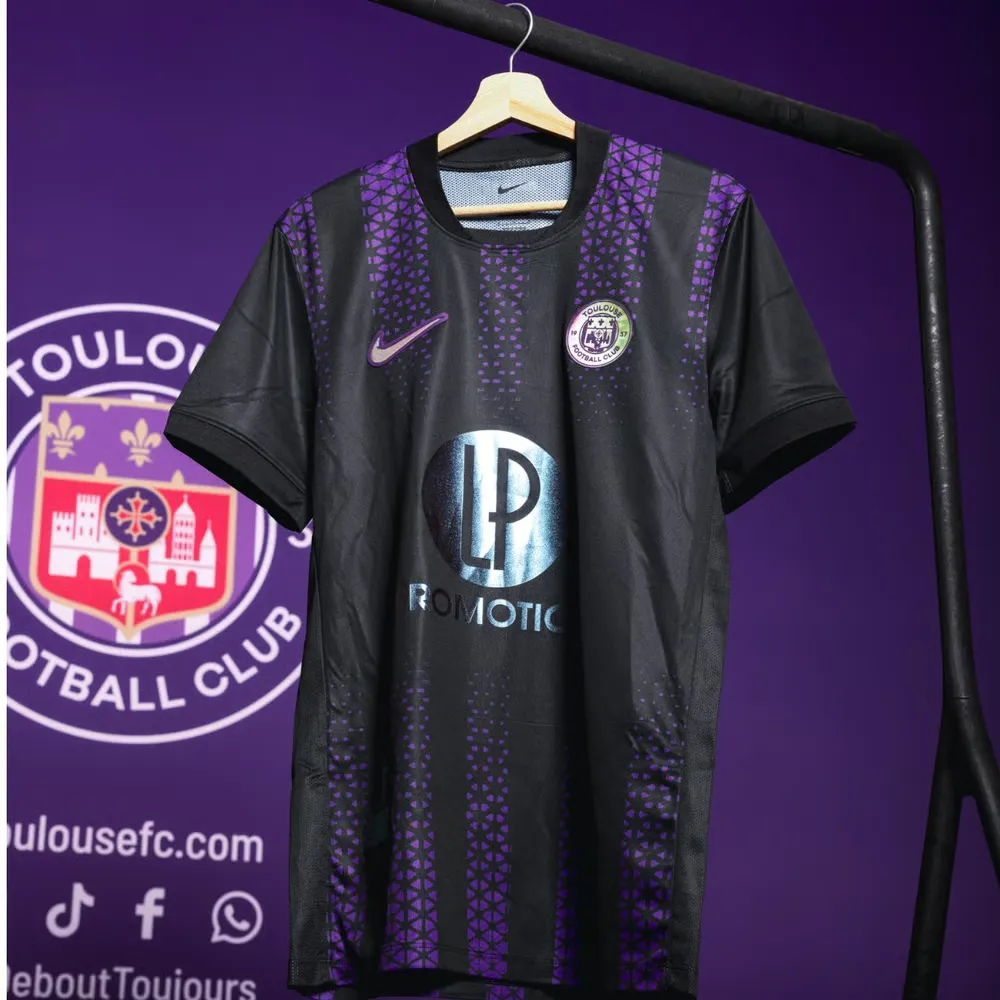 Women's Toulouse FC 2025/26 Third Shirt - Image 6