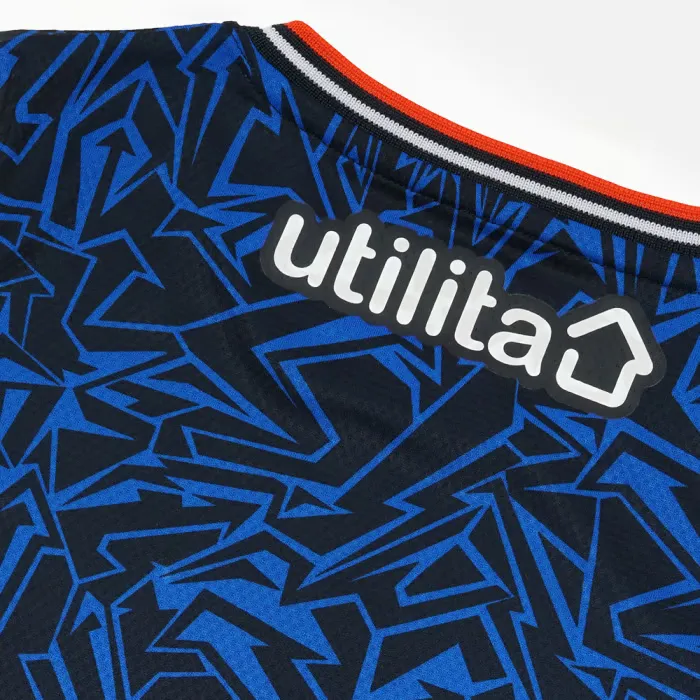 Kid's Luton Town 2025/26 Away Kit - Image 2