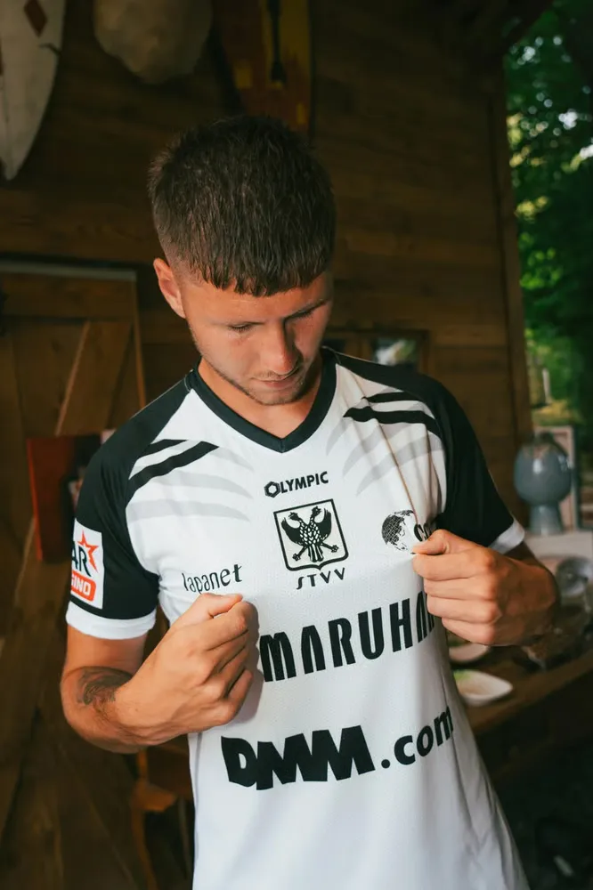 Men's Sint-Truiden VV 2025/26 Away Shirt - Image 2