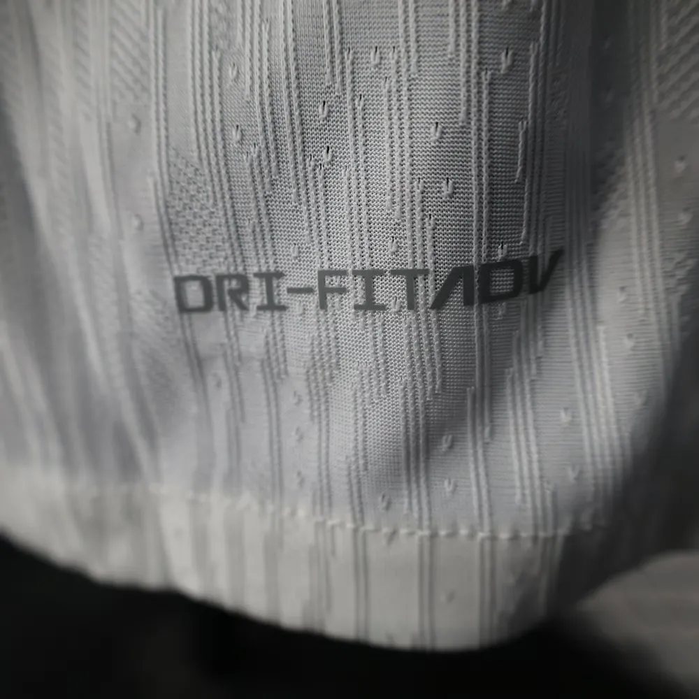 Kid's Chelsea 2025/26 Away Long Sleeve Shirt - Image 3