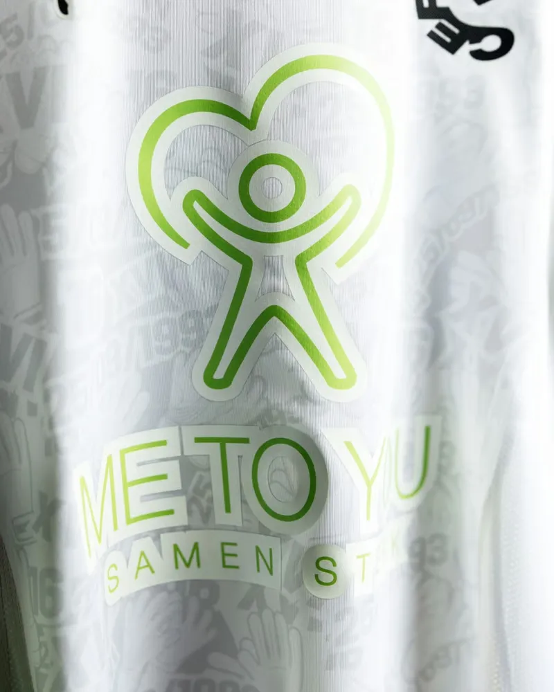 2565234_A2B8A372-E5B2-7484-27FF-F9FF6FA0CE39