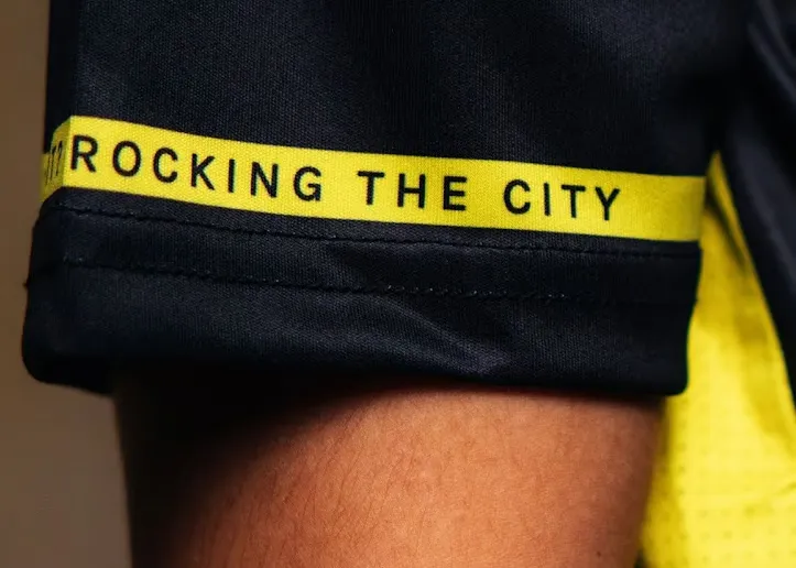 Women's Brentford 2025/26 Hard-Fi CCTV Special Shirt - Image 4