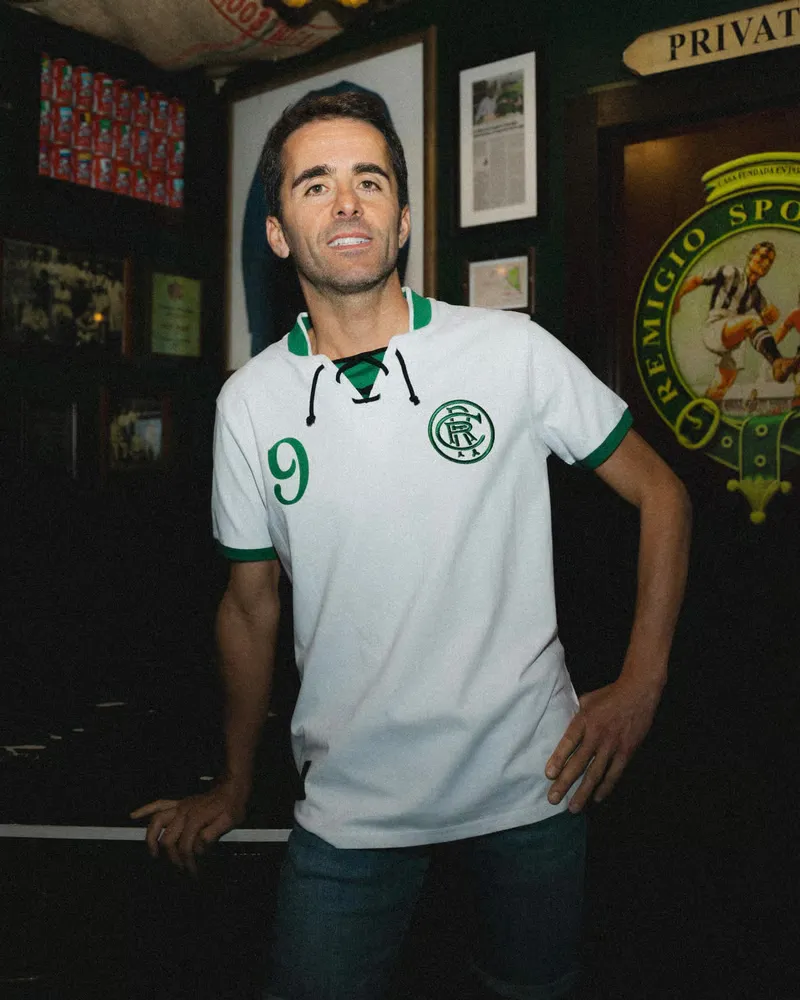 2565501_39B74182-E198-29AB-AE74-C08FC3B262EA