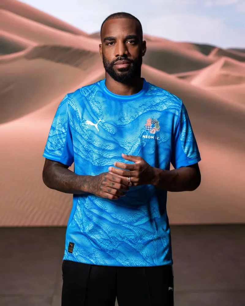 2565668_B0B517D1-F186-0C8A-BF9E-B78C85BC9A8C