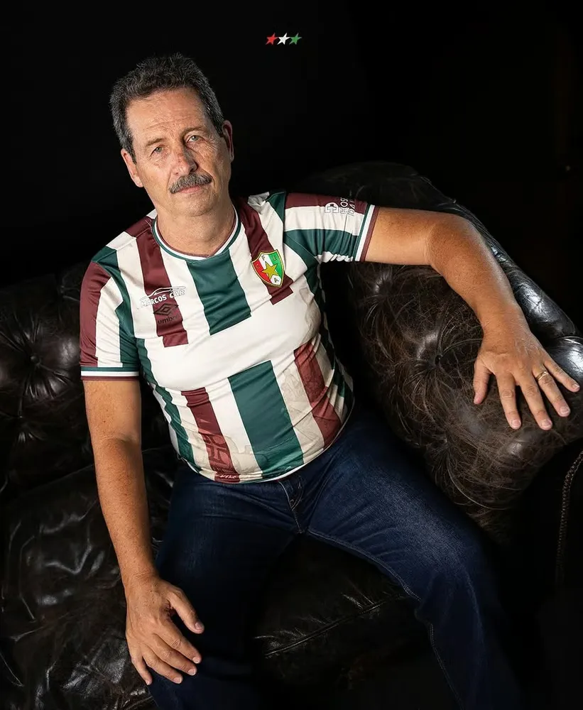 2565699_EC7D5BBA-0C54-6908-B124-645C7A074403