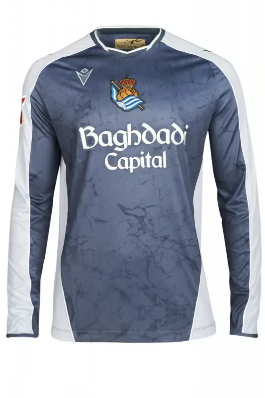 2565722_211759DC-054B-ABCC-6FAD-0BC4F1808E3E