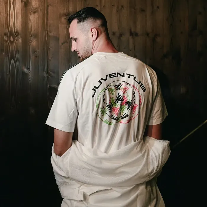 Women's Juventus 2024/25 Urban Purist Shirt - Image 2