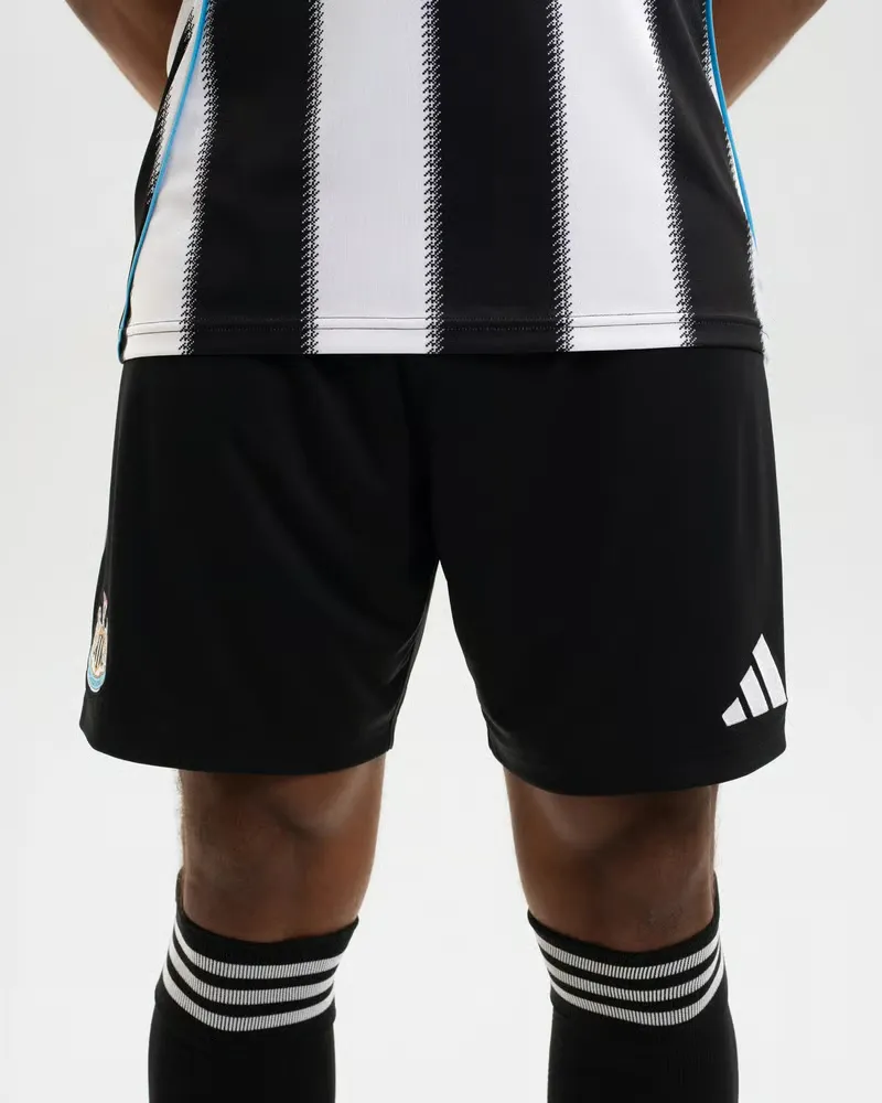 Men's Newcastle United 2025/26 Home Shorts