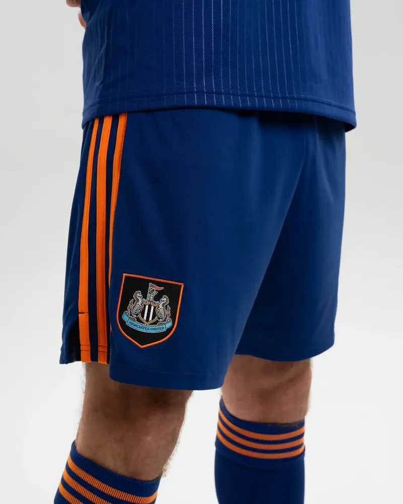 Kid's Newcastle United 2025/26 Third Shorts - Image 2