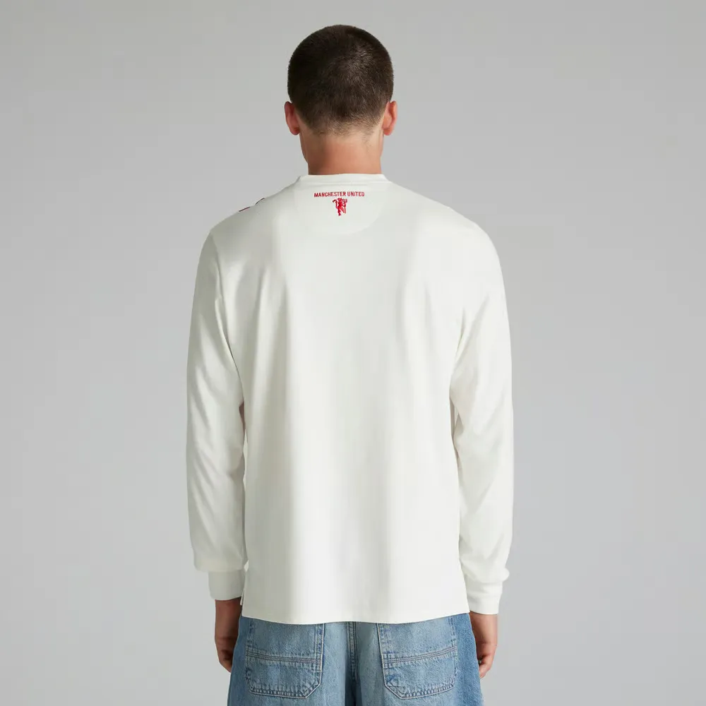 Women's Manchester United 1909 Retro Inspired Long Sleeve Shirt - Image 2