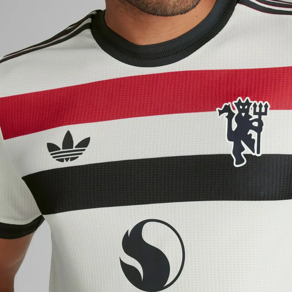 Men's Manchester United 2024/25 Third Authentic Shirt - Image 3