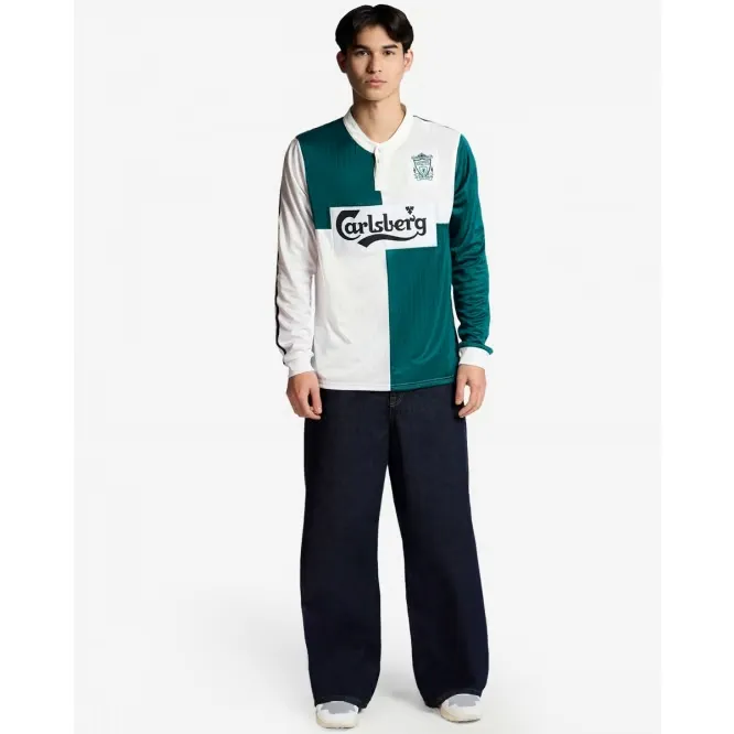 Kid's Liverpool 1995/96 Away Retro Long Sleeve Shirt - Image 2