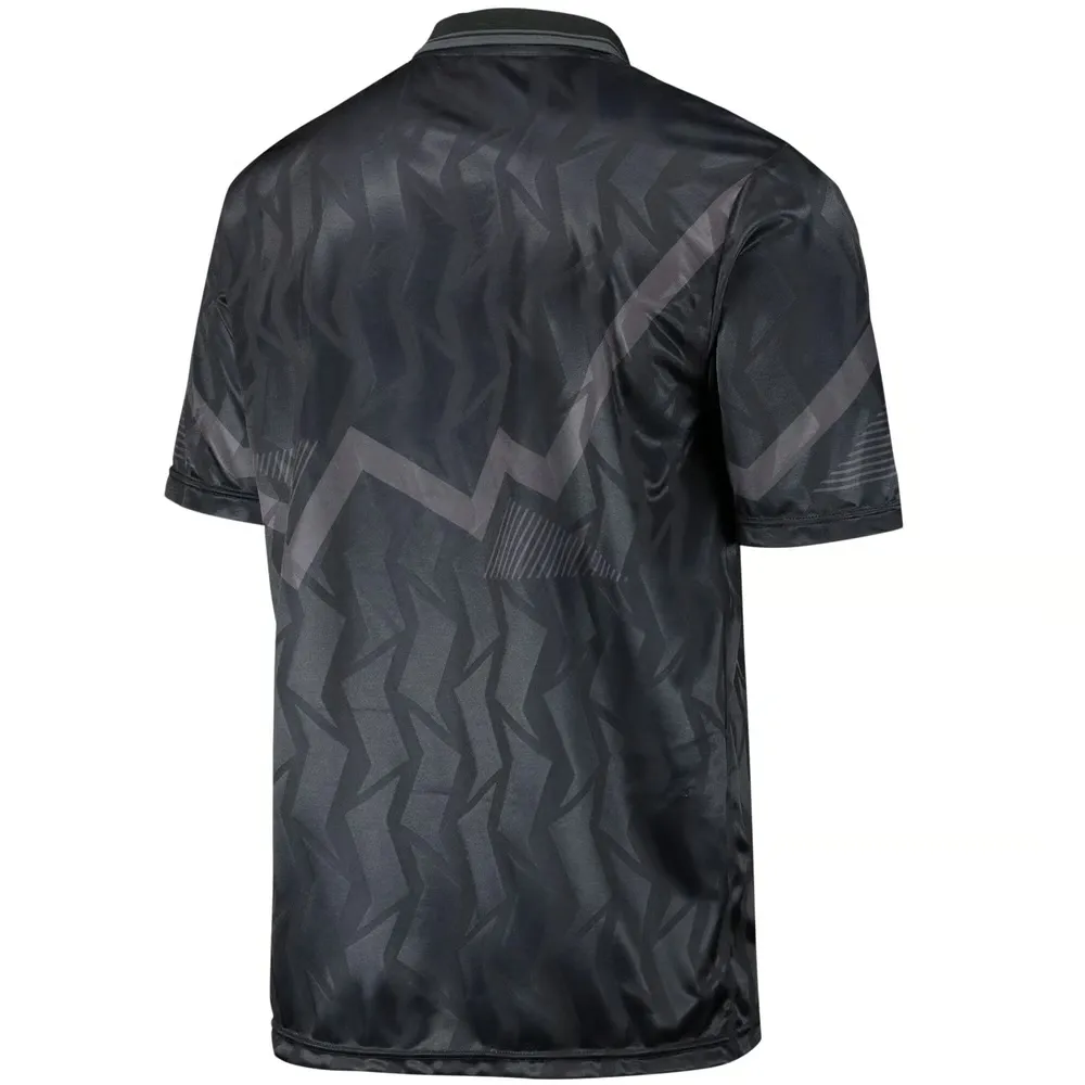 Women's Everton 1990 Retro Black-Out Shirt - Image 2