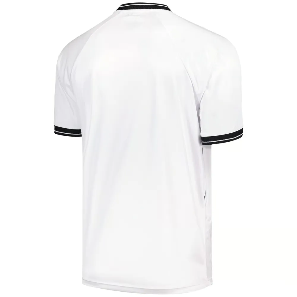 Kid's Derby County 2002 Home Retro Shirt - Image 2