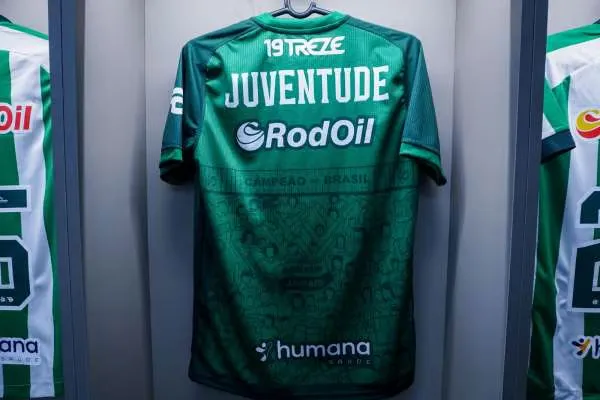 Kid's Juventude 2025 Third Warm Up Shirt - Image 4