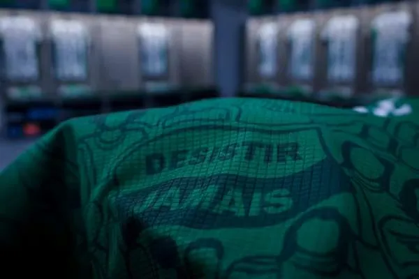 Kid's Juventude 2025 Third Warm Up Shirt - Image 5